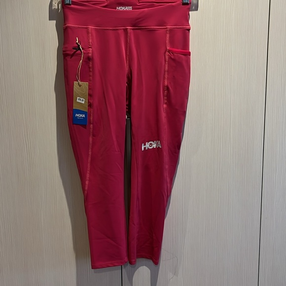 HOKA ONE ONE performance capri tight - NWT - Picture 6 of 8